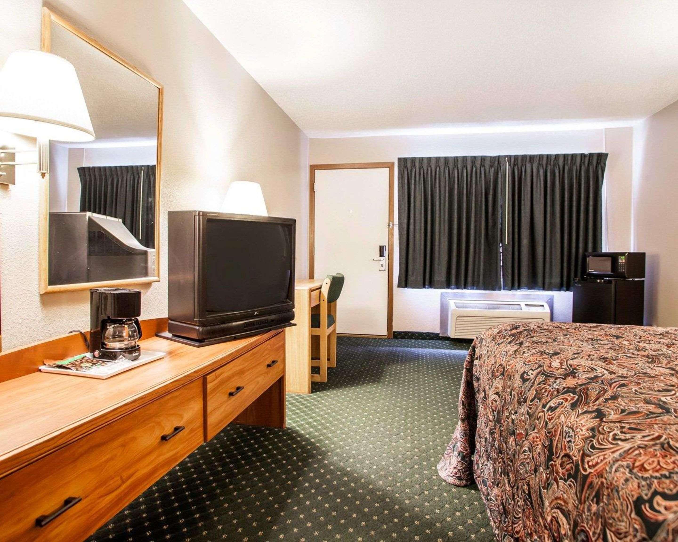 Rodeway Inn Beloit Kültér fotó