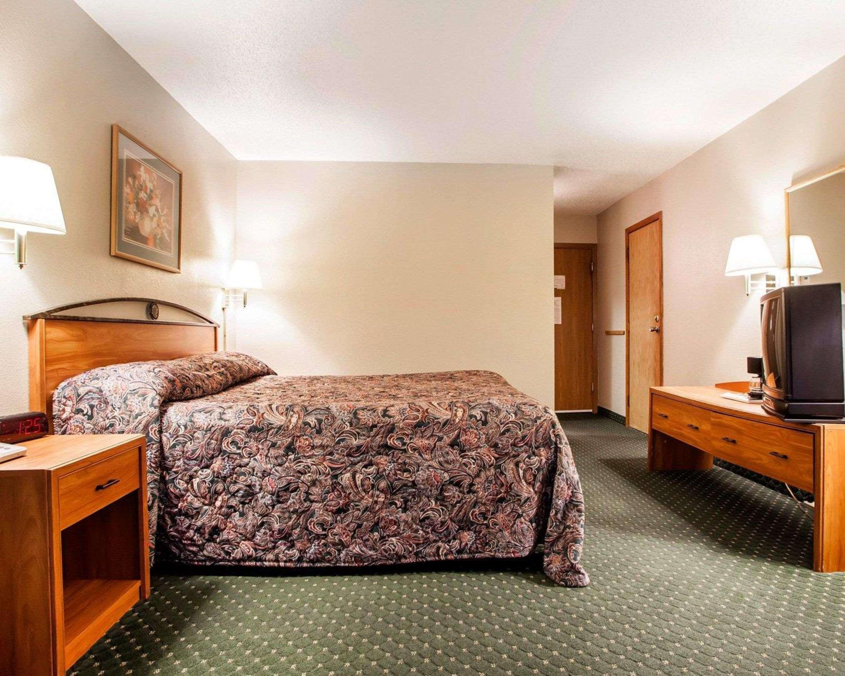 Rodeway Inn Beloit Kültér fotó