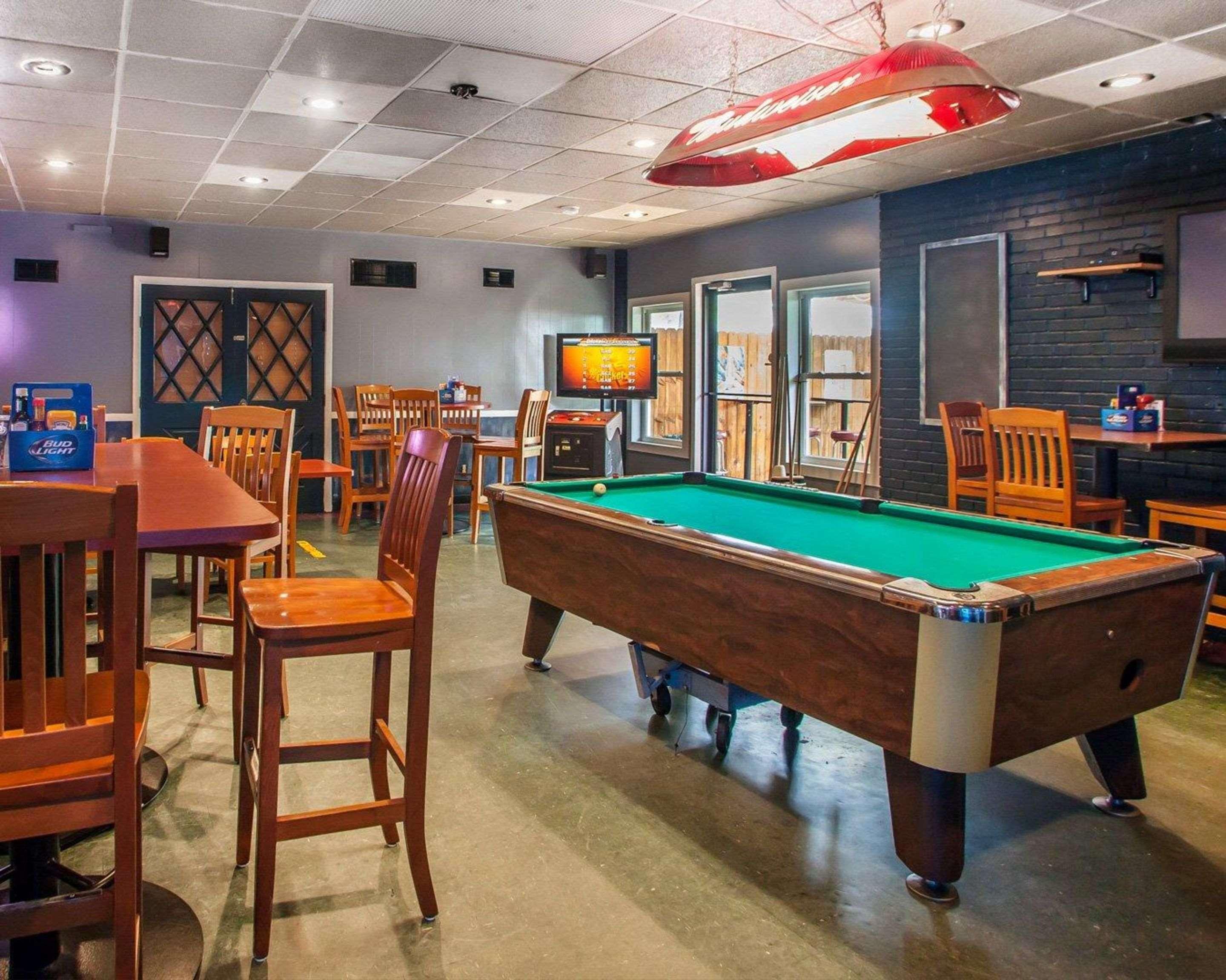 Rodeway Inn Beloit Kültér fotó