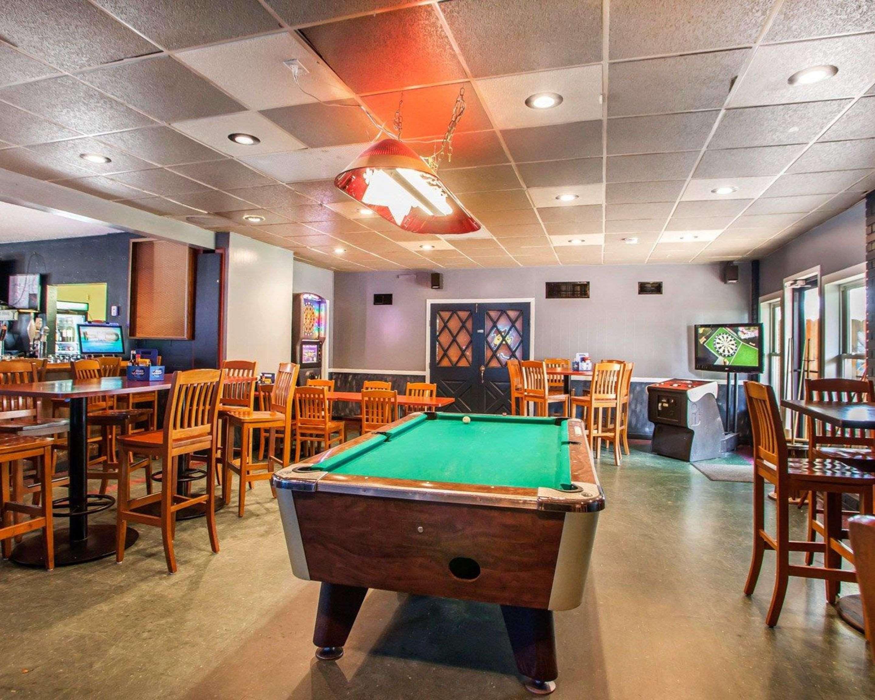 Rodeway Inn Beloit Kültér fotó
