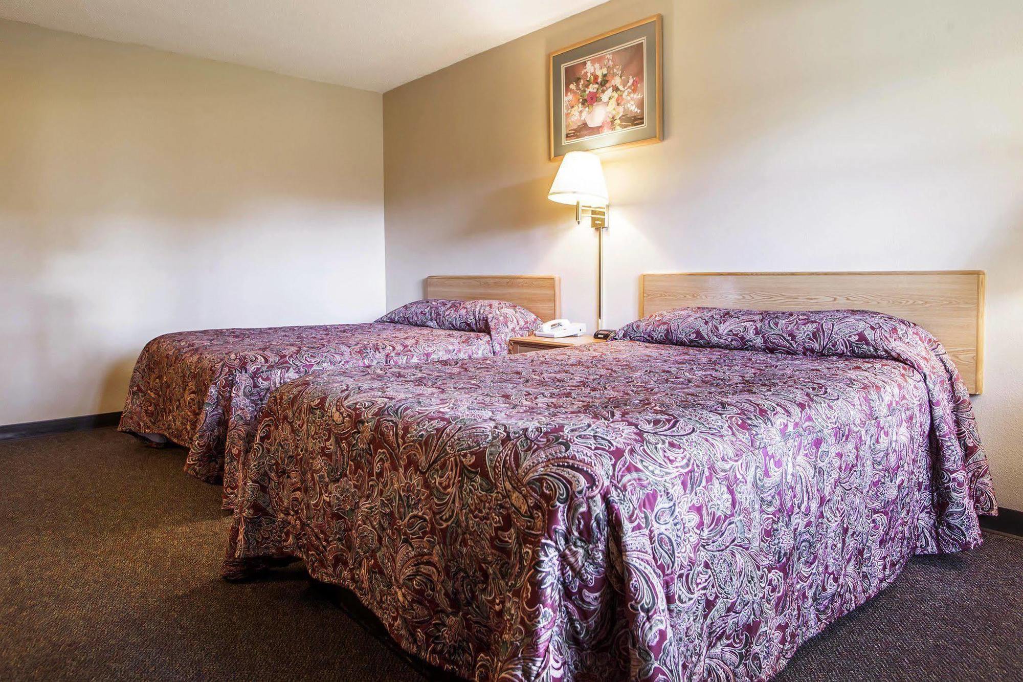 Rodeway Inn Beloit Kültér fotó