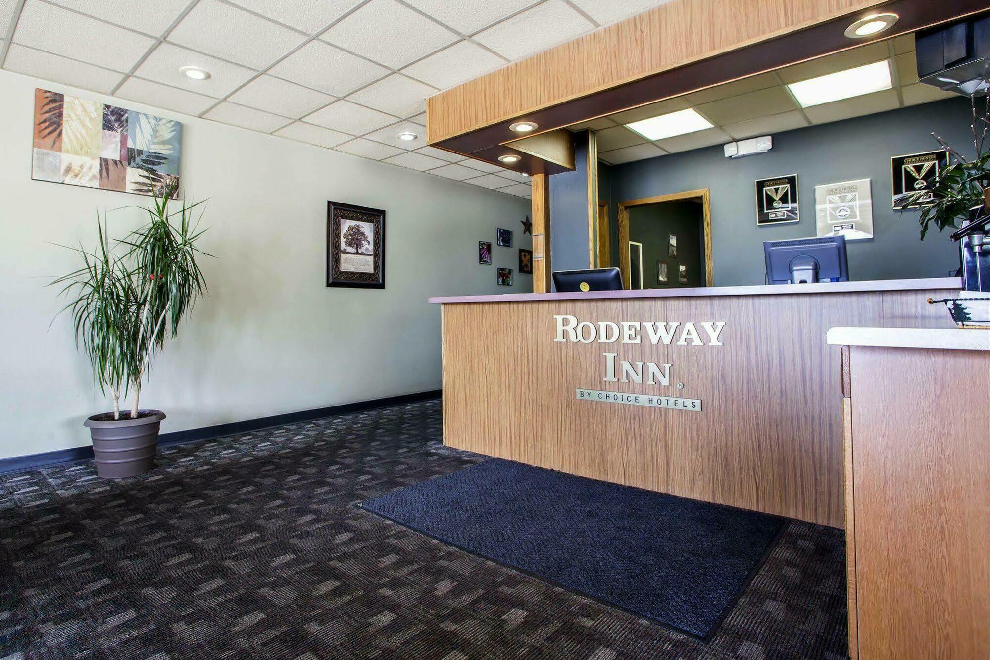 Rodeway Inn Beloit Kültér fotó
